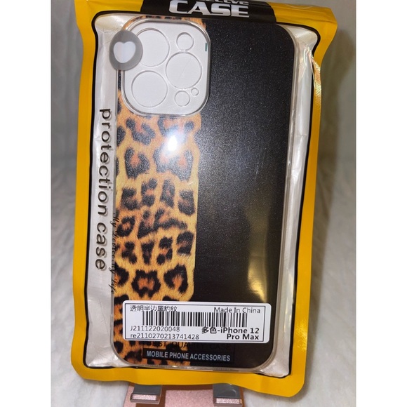 Colorblock Leopard Print iPhone 12 Pro Max Case 🖤 - Picture 5 of 17